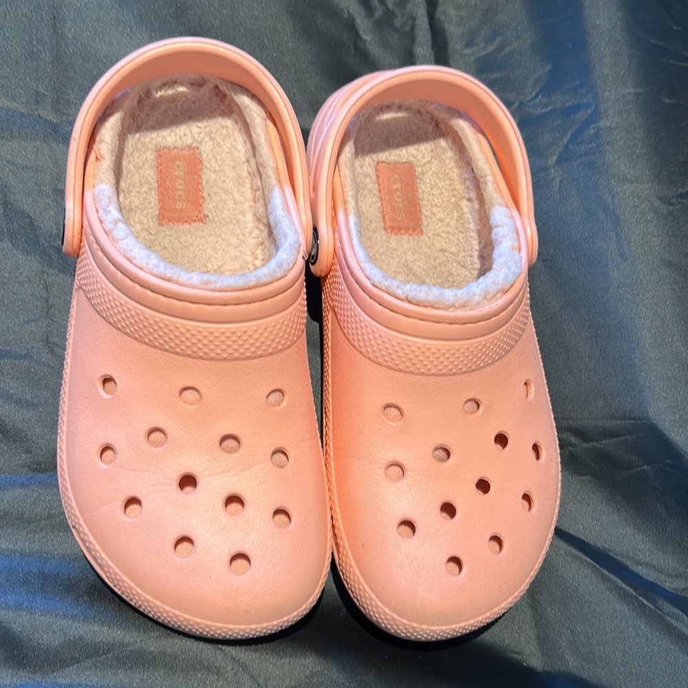 Crocs Pink Fuzz Lined